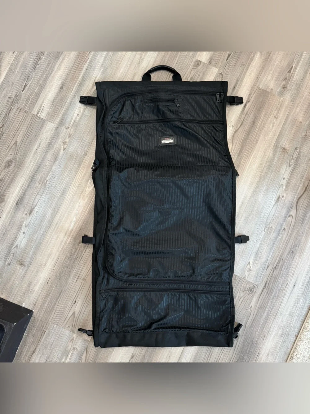 TUMI Black Trifold Travel Garment Bag Alpha 234D3